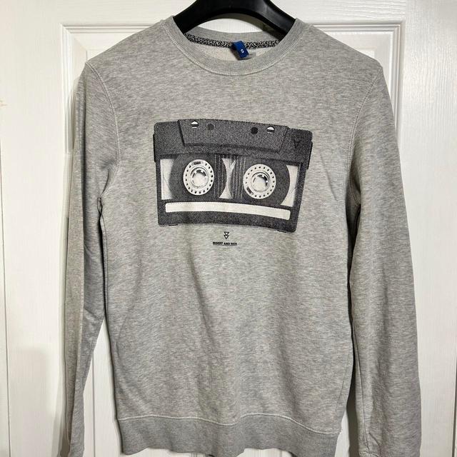 H&M Men's Jumper - Grey - S on Productcaster.