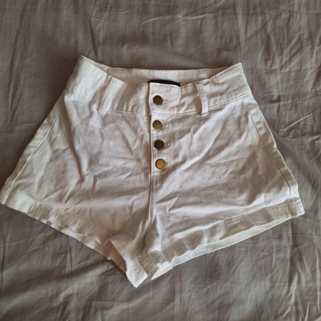 Primark Women's Shorts - White - UK 6 on Productcaster.