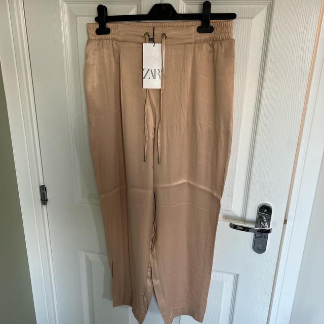 Zara Women's Trousers - Tan/Cream - S on Productcaster.