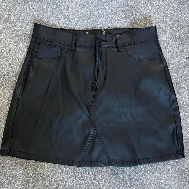 Women's Skirt - Black - UK 12 on Productcaster.