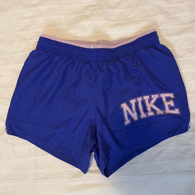 Nike Women's Shorts - Purple - XS on Productcaster.