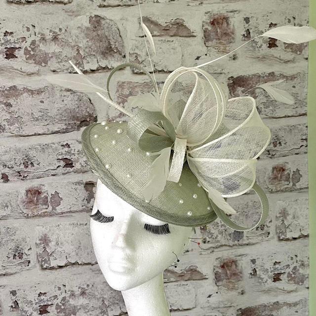 Women's Hat - Green on Productcaster.