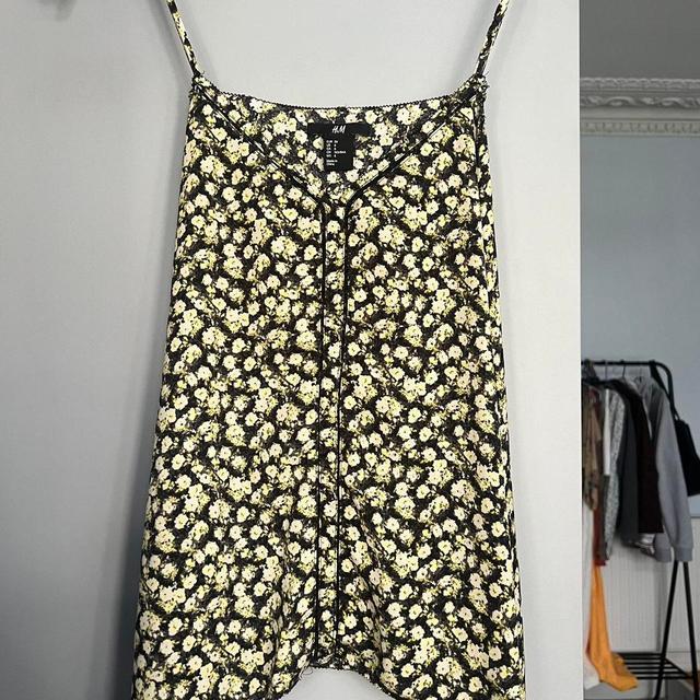 H&M Women's Top - Yellow/Black - 8 on Productcaster.