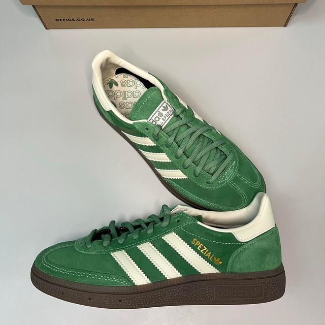 Adidas Men's Trainers - Green/White - UK 9 on Productcaster.