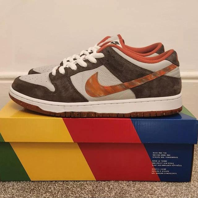 Nike Men's Trainers - Orange/Brown - UK 9 on Productcaster.