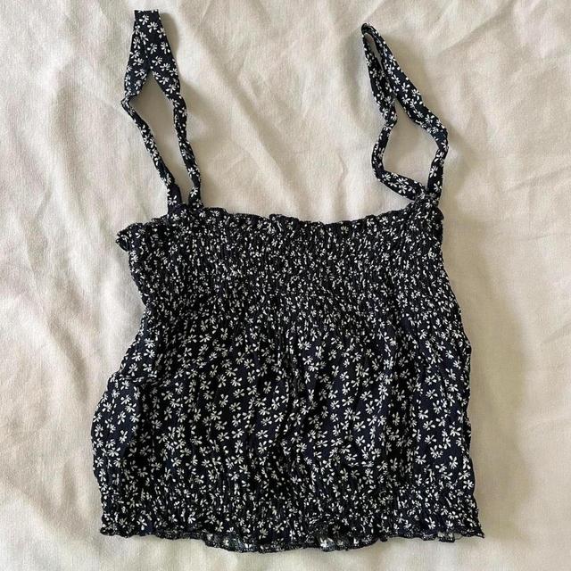 Brandy Melville Women's Crop top - Navy - One size on Productcaster.