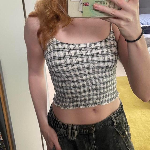 Hollister Co. Women's Crop top - Grey/Multi - S on Productcaster.