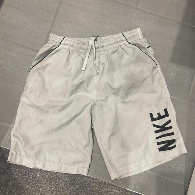 Nike Men's Shorts - Grey/Black - L on Productcaster.