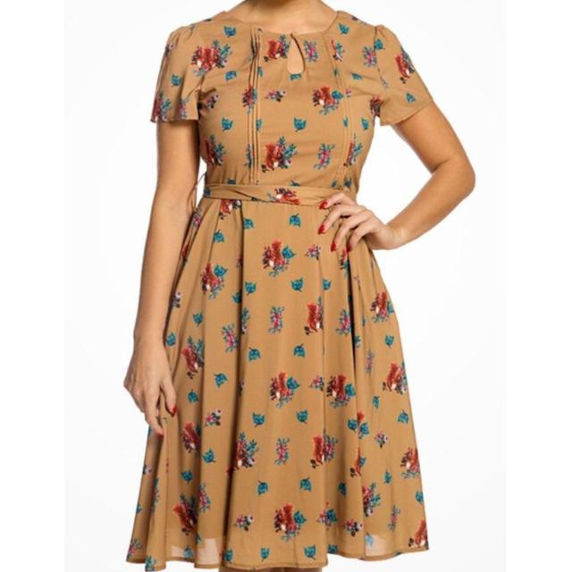 Lindy Bop Women's A-line Dress - Tan/Multi - 10 on Productcaster.