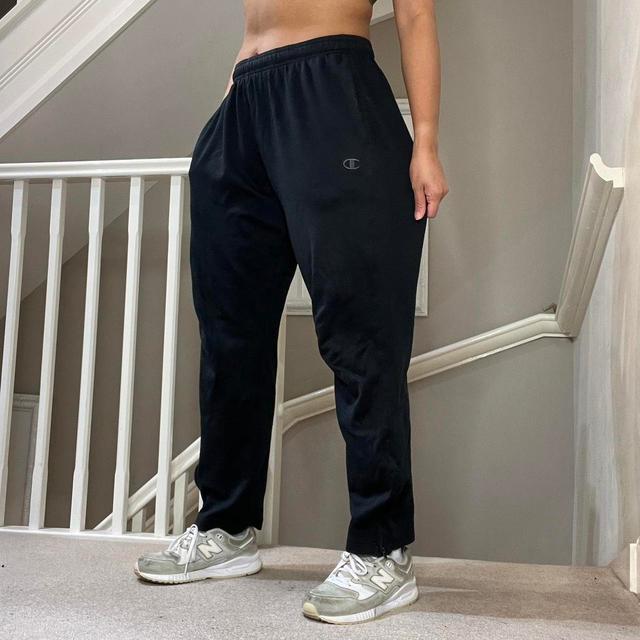 Champion Men's Low rise Trousers - Black - L on Productcaster.