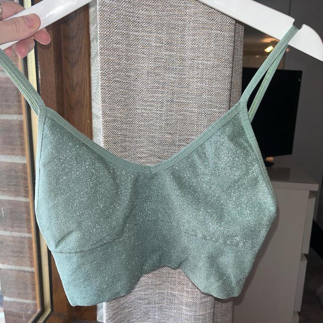 Urban Outfitters Women's Crop top - Green - S on Productcaster.