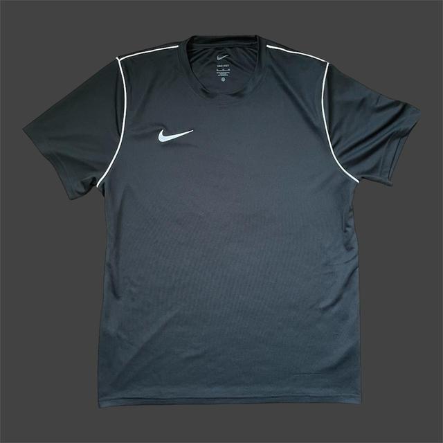 Nike Men's T-shirt - Black - XL on Productcaster.