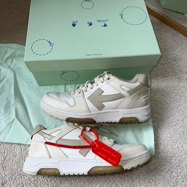 Off-White Women's Trainers - Cream - UK 6 on Productcaster.