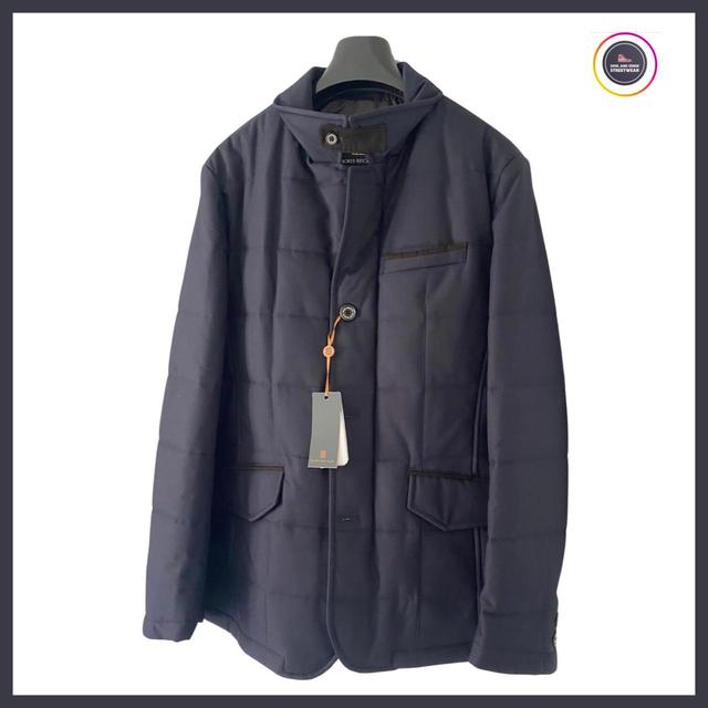 Deadstock Men's Puffer - Navy - L on Productcaster.