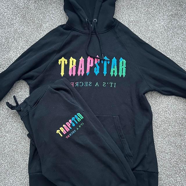 Trapstar Men's Hoodie - Black - M on Productcaster.