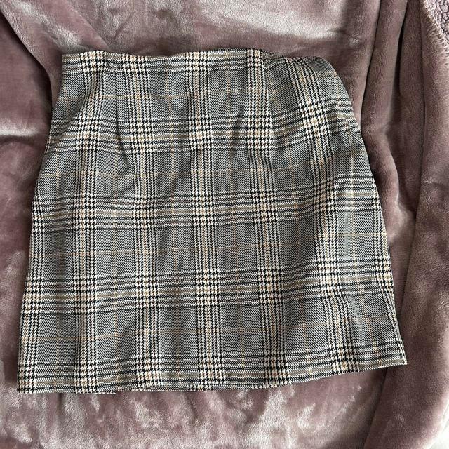 H&M Women's Mini Skirt - Grey - XS on Productcaster.