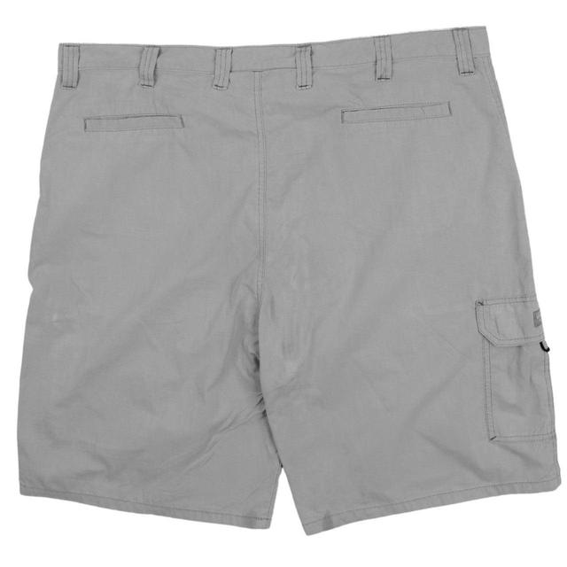 Wrangler Men's Shorts - Grey - 44" on Productcaster.