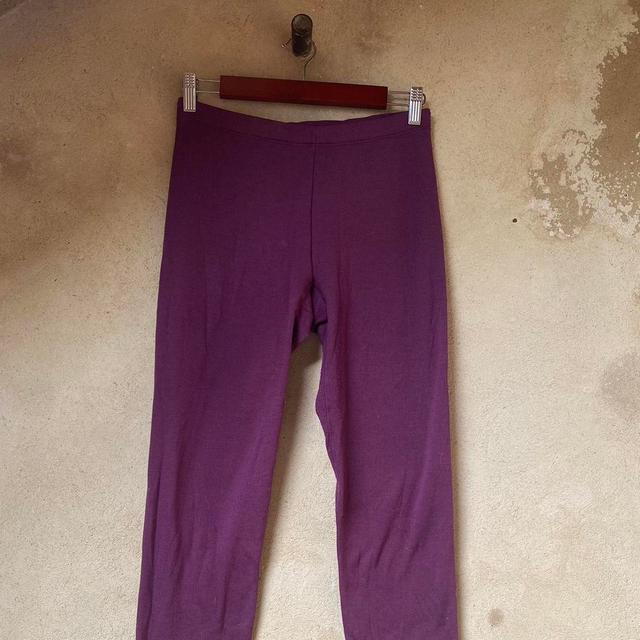 UNIQLO Women's Leggings - Purple - UK 10 on Productcaster.