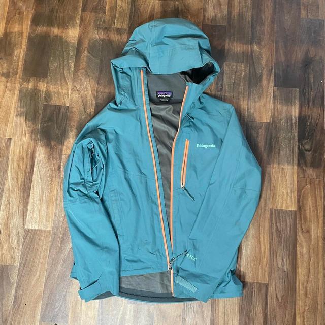 Patagonia Women's Lightweight Jacket - Blue - UK 10 on Productcaster.