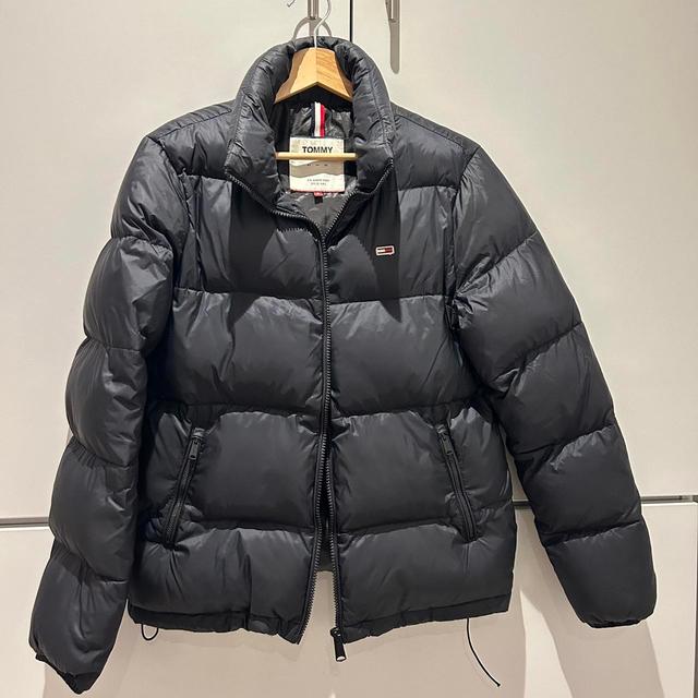 Tommy Hilfiger Women's Puffer Jacket - Black - S on Productcaster.