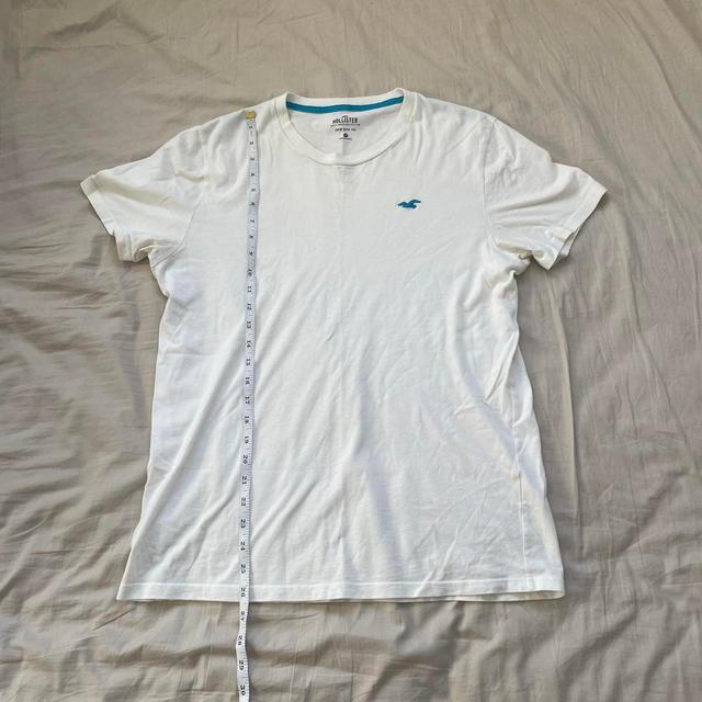 Hollister Co. Men's T-shirt - White - M on Productcaster.