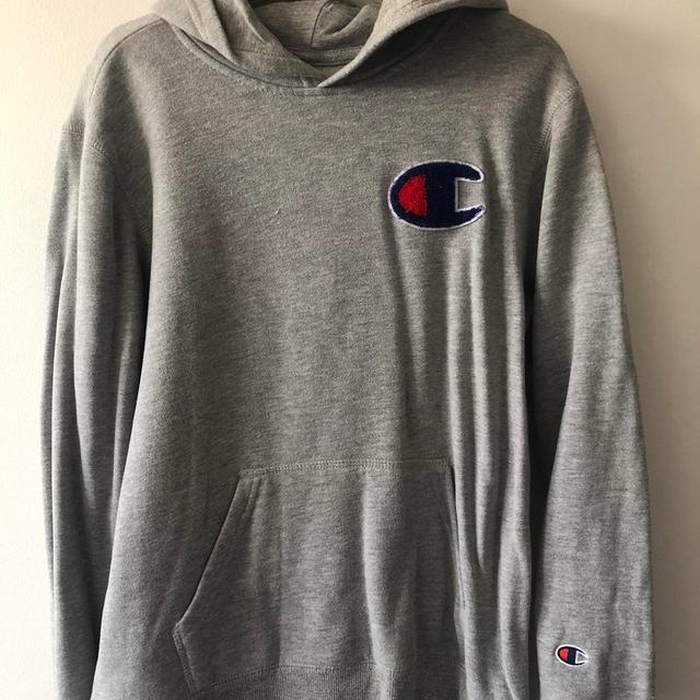 Champion Women's Hoodie - Grey - M on Productcaster.