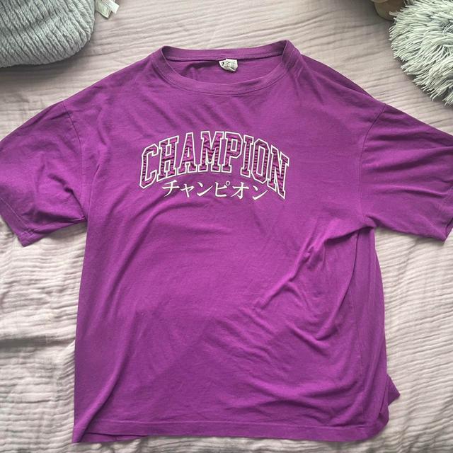 Champion Women's T-shirt - Purple - M on Productcaster.