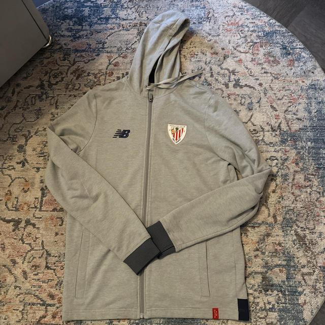 New Balance Men's Hoodie - Grey - M on Productcaster.