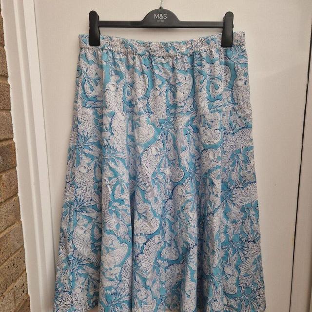 Preloved Women's Skirt - Blue - XL on Productcaster.