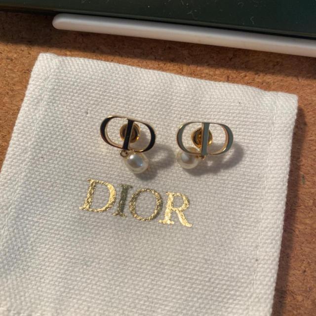 Dior Women's Jewellery - Gold on Productcaster.