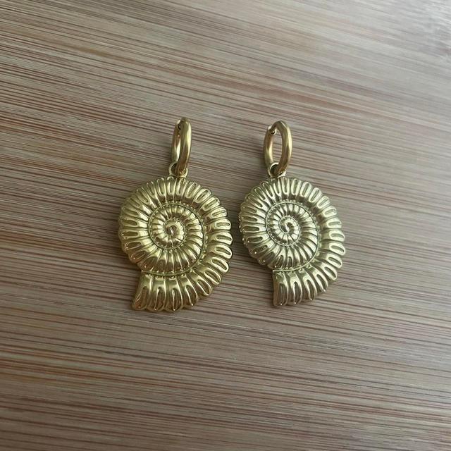 Women's Earrings - Gold on Productcaster.