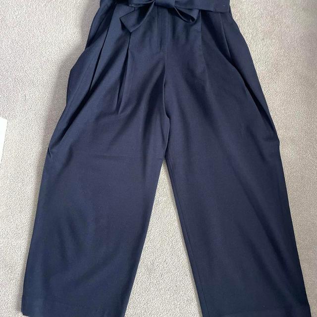 COS Women's High waisted Trousers - Navy - UK 8 on Productcaster.