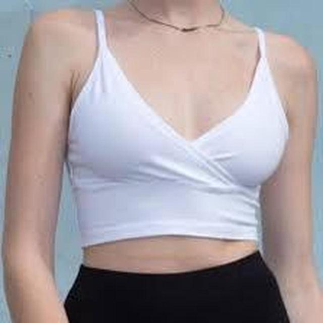 Brandy Melville Women's Crop top - White - One size on Productcaster.