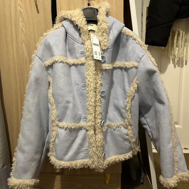 Urban Outfitters Women's Faux fur Jacket - Blue - M on Productcaster.