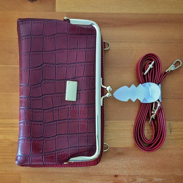 Women's Crossbody bags - Burgundy/Gold on Productcaster.