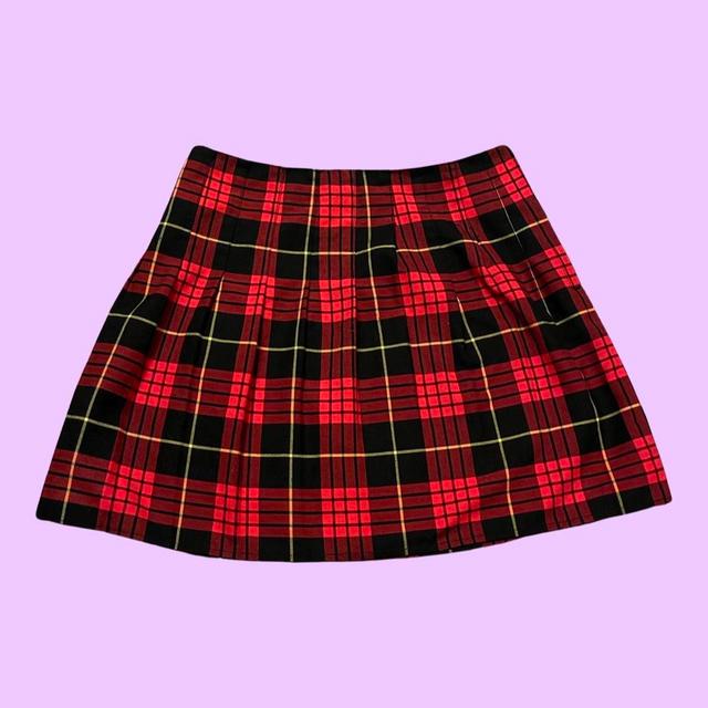 Vintage Women's Mini Skirt - Red - UK 10 on Productcaster.