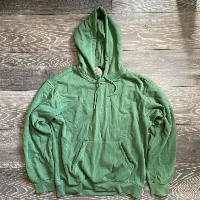 H&M Men's Hoodie - Green - S on Productcaster.