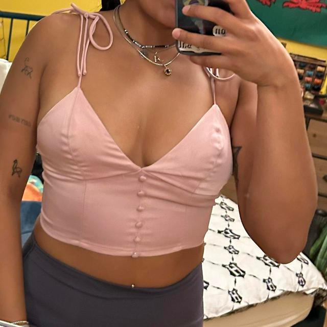 Urban Outfitters Women's Crop top - Pink - 8 on Productcaster.