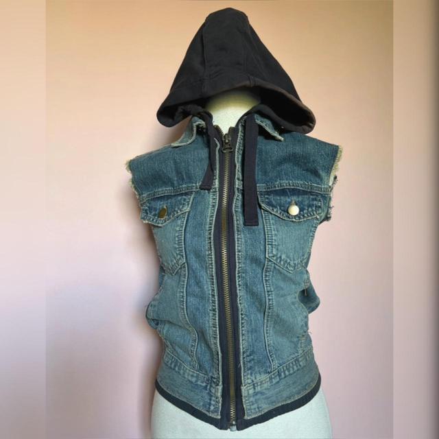 Vintage Women's Gilet - Blue/Navy - XS on Productcaster.