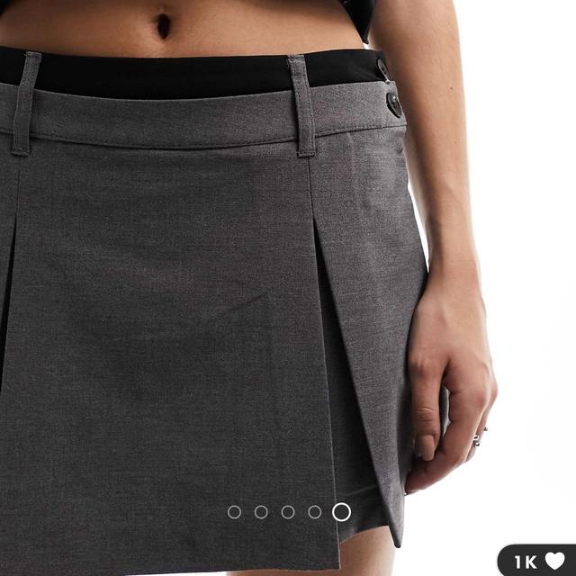 Bershka Women's Skirt - Grey - UK 10 on Productcaster.