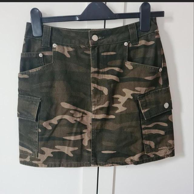 Topshop Women's Mini Skirt - Khaki - UK 10 on Productcaster.