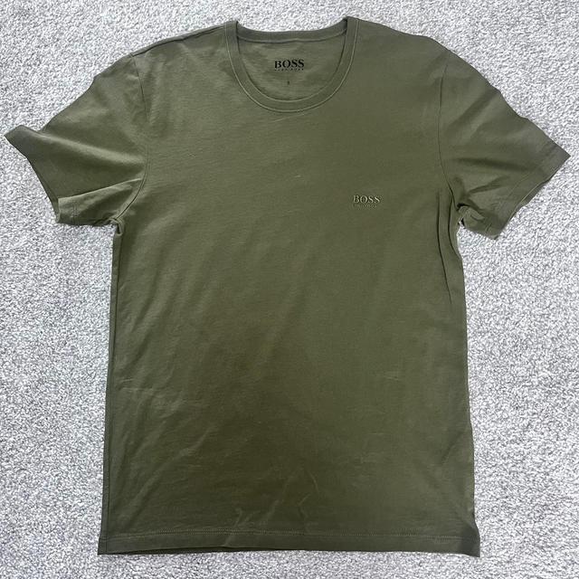 Hugo Boss Men's T-shirt - Khaki - S on Productcaster.