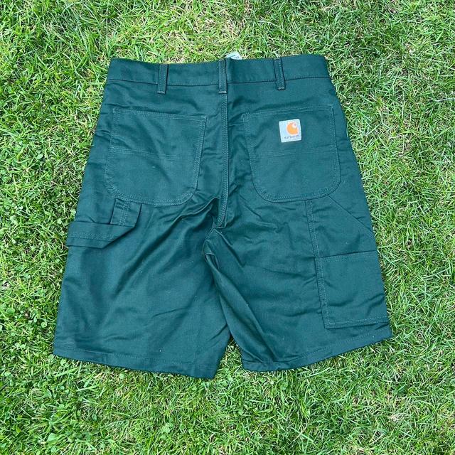 Carhartt Men's Shorts - Green - 30" on Productcaster.