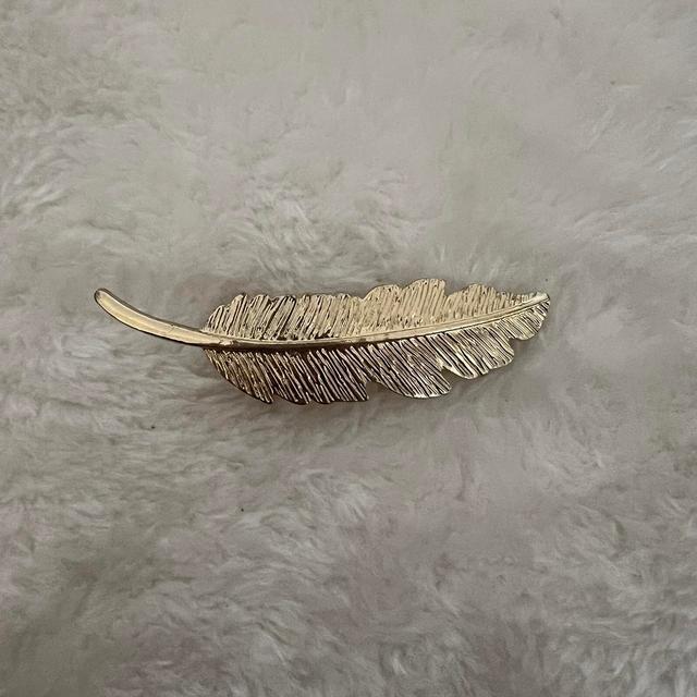 Women's Hair accessory - Gold on Productcaster.