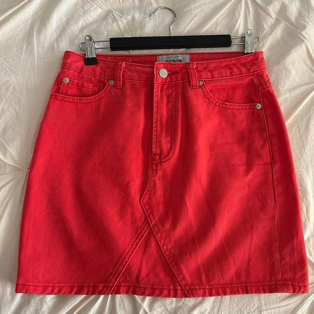 New Look Women's Skirt - Red - UK 10 on Productcaster.