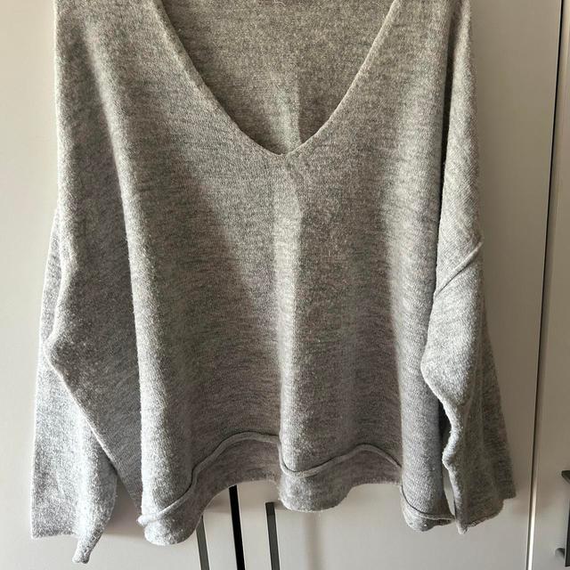 H&M Women's Jumper - Grey - 14 on Productcaster.