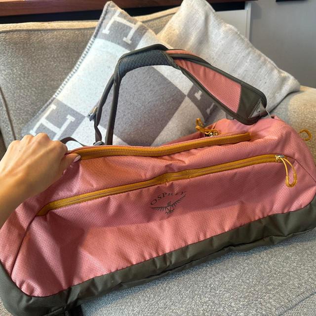 Osprey Women's Luggage and travel - Pink on Productcaster.