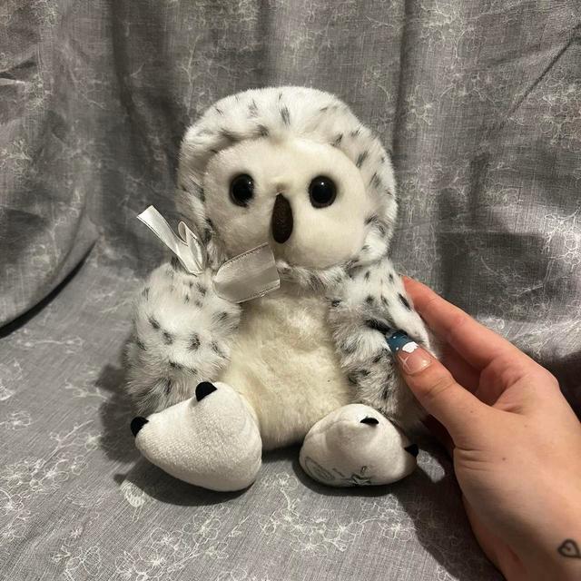 Stuffed animal - Grey/White on Productcaster.