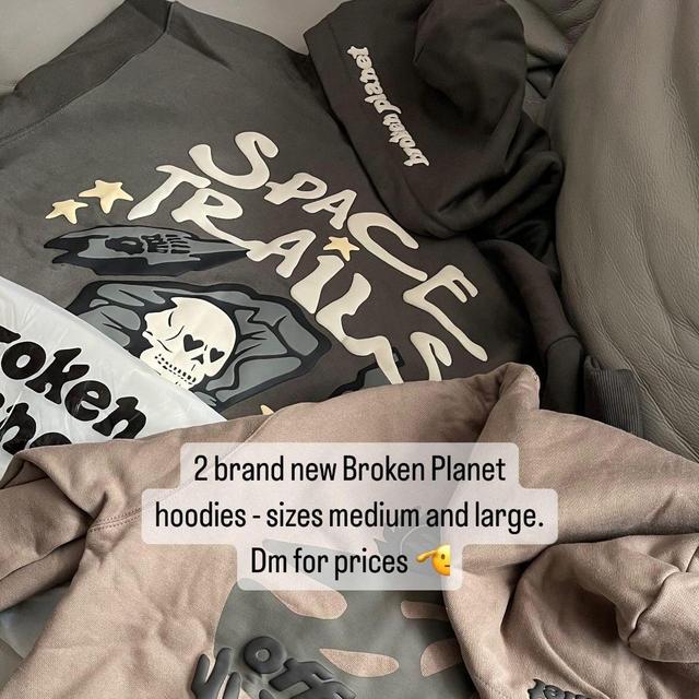 Broken Planet Men's Hoodie - Brown/Grey - L on Productcaster.