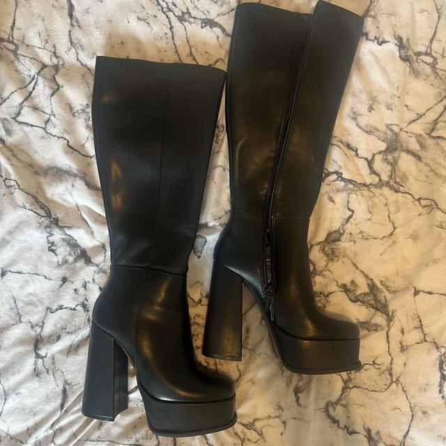 Primark Women's Boots - Black - UK 5 on Productcaster.